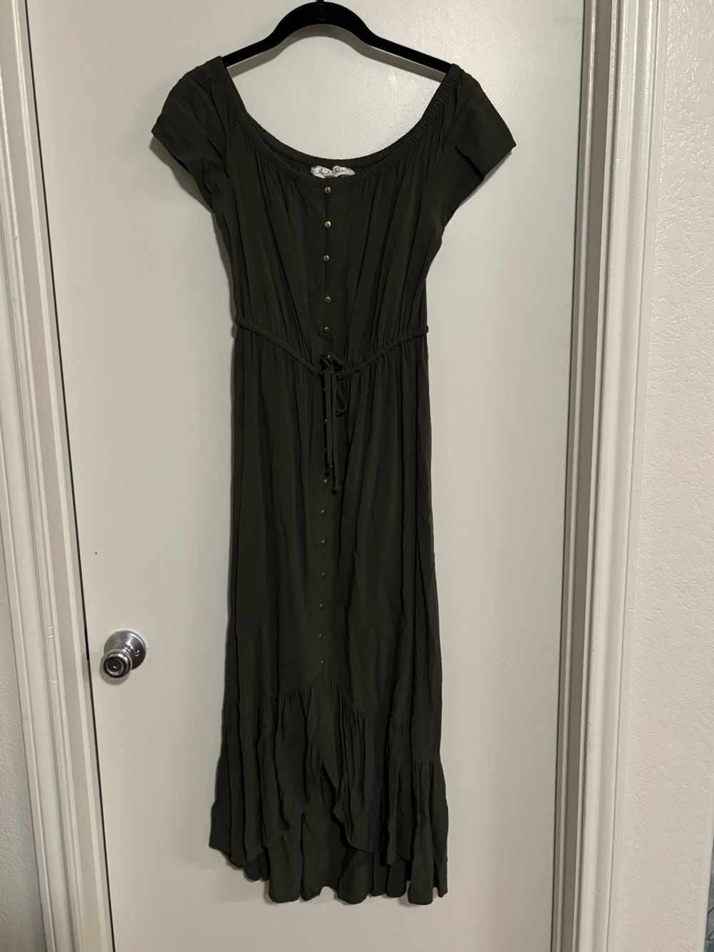 Off the shoulder hi low dress